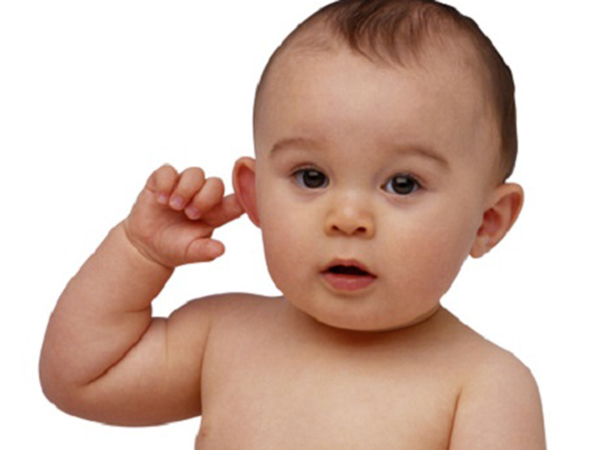Giúp bố mẹ nhận biết dấu hiệu mất thính lực ở trẻ từ 1 – 3 tuổi